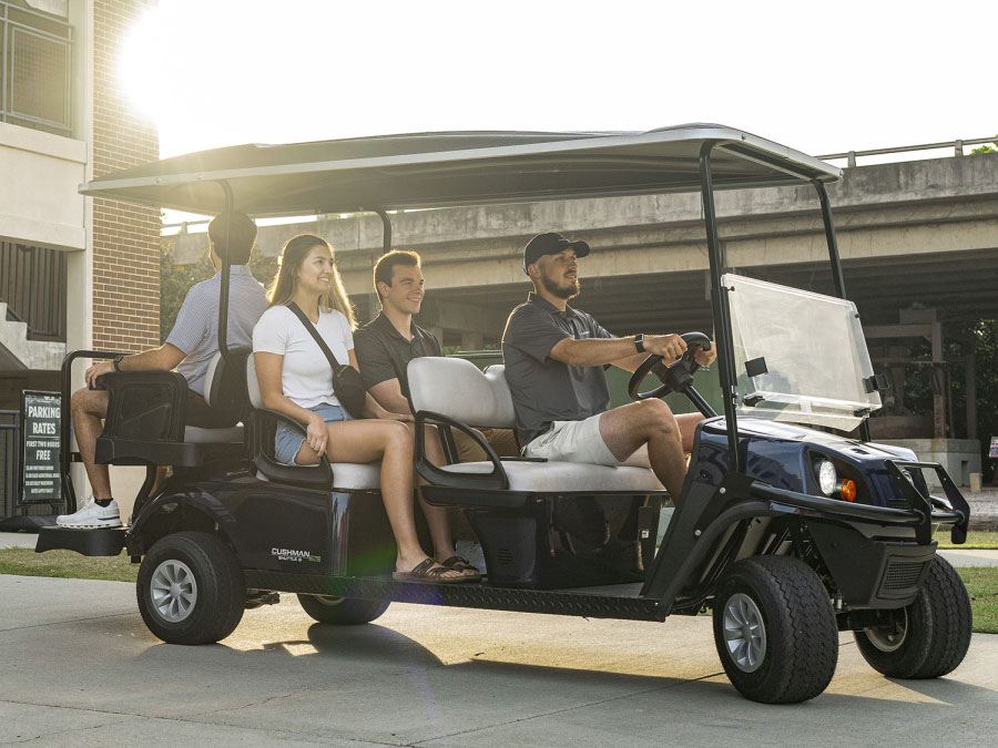 2025 Cushman Shuttle 6 EFI Gas Bright White image