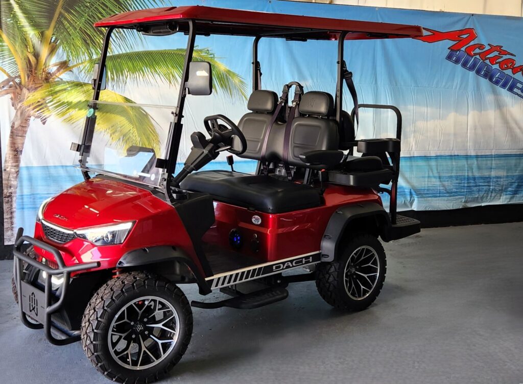 2025 DACH Vehicles Falcon 2+2 Red image