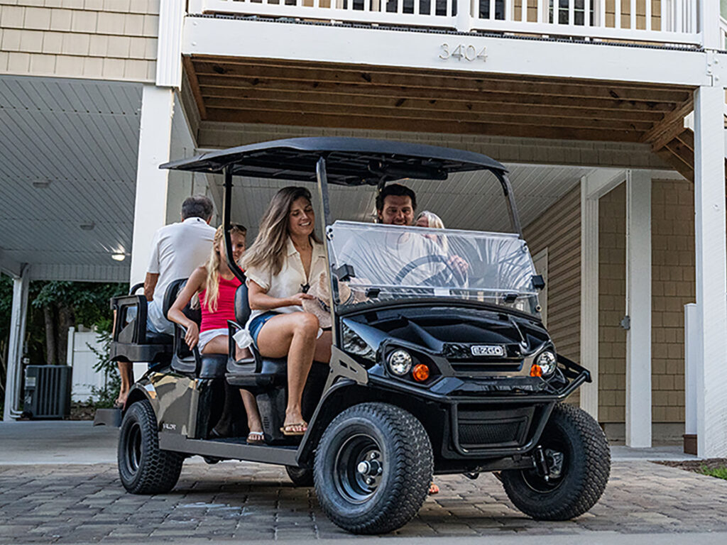 2025 E-Z-GO Valor 6  Black image