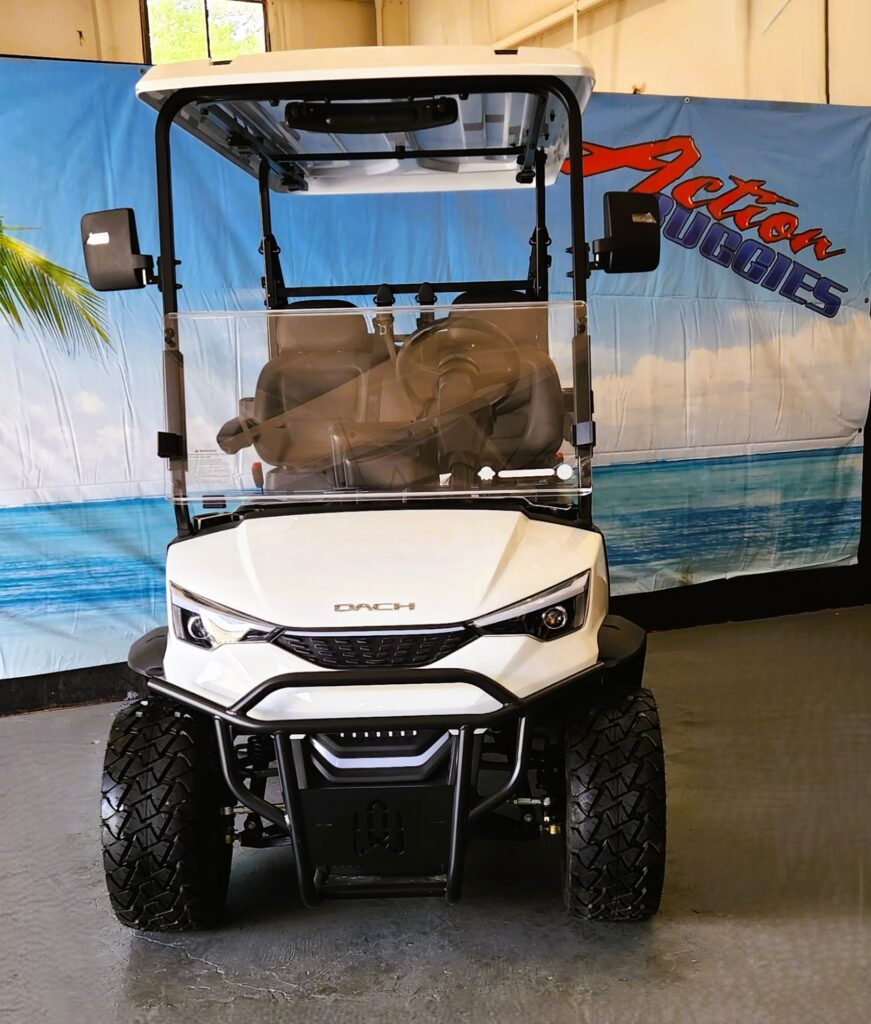 2025 DACH Vehicles Falcon 2+2 White image